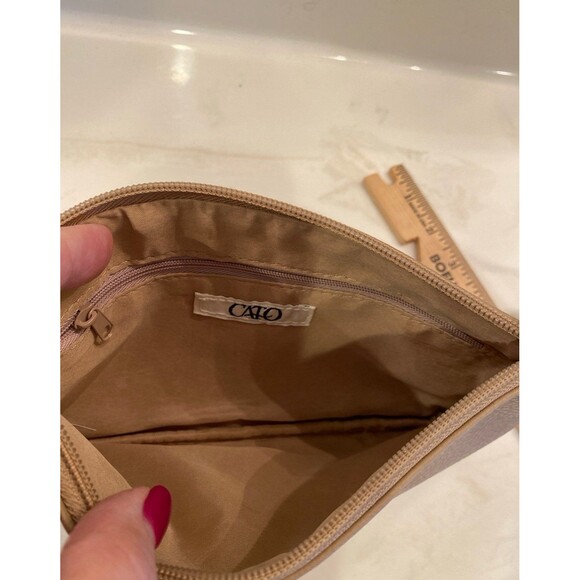 Cato Makeup Cosmetics Accessories Bag Tan Zipper Close Inside Pocket Travel - Picture 7 of 9